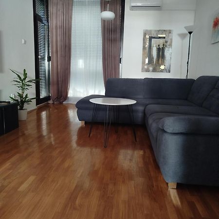 Maximus 2 Apartamento Čakovec Exterior foto
